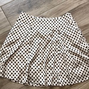 Small polka dot skirt high wasted